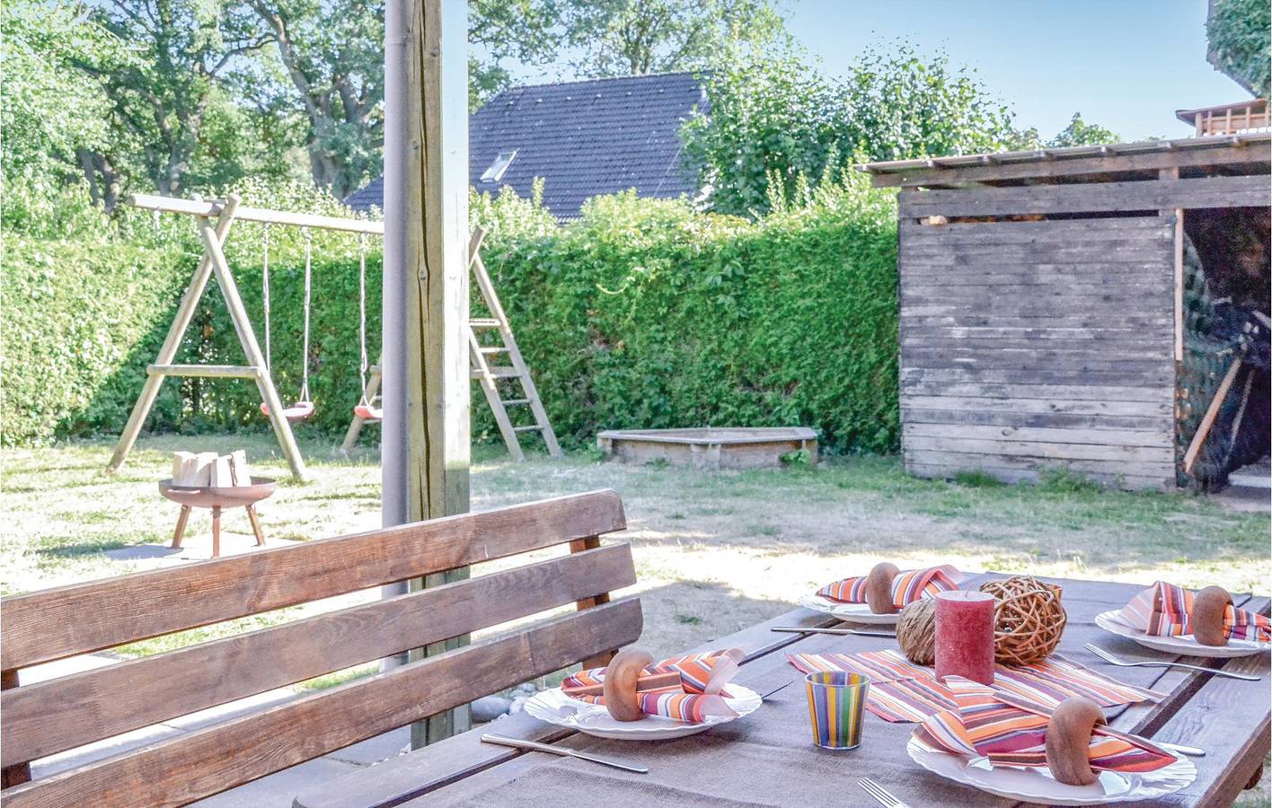 Gemütliches Apartment mit Terrasse und Parkplatz, 2,5 km zum Strand in Priborn, Müritz