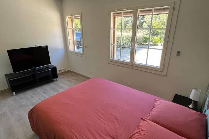 Location de vacances pour 4 personnes, avec jardin à Régusse - 4