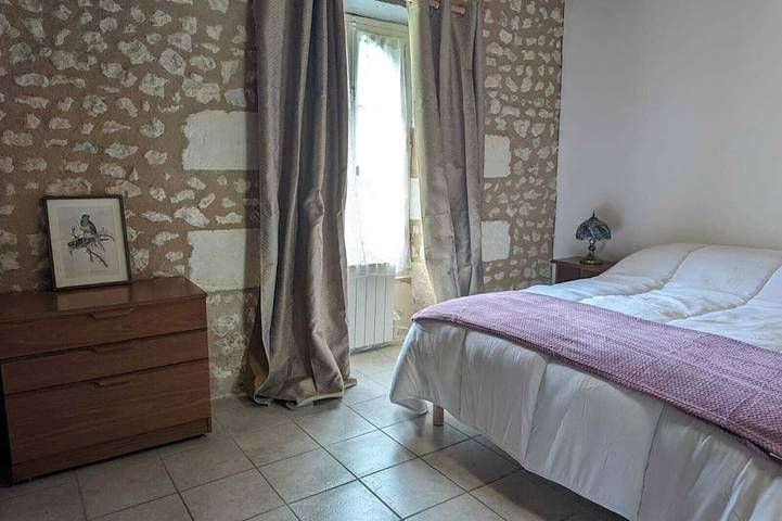 Location de vacances pour 6 personnes, avec piscine à Chalais - 2