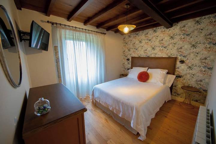 Charismatisches Zuhause oder Refuxio (haustierfreundlich, ideal für Familien und Freunde) in Merza, Vila de Cruces