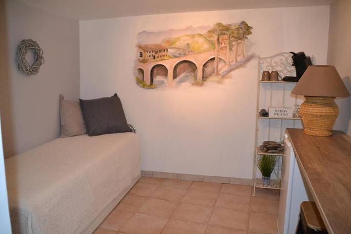 Chambre d’hôte pour 4 personnes, avec sauna ainsi que vue et jardin à Meyras - 2