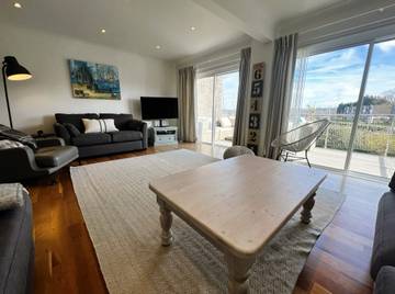 Beach House for 9 People in St. Helens, Isle of Wight, Photo 1