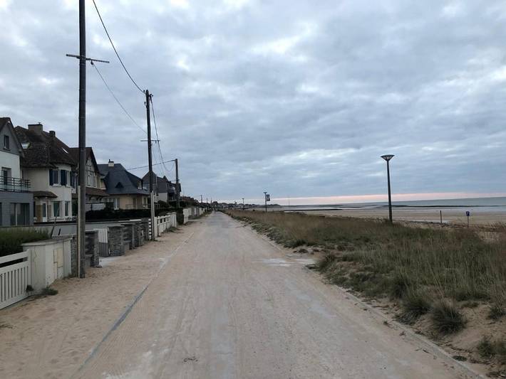 Location de vacances pour 7 personnes, avec jardin et vue à Hermanville-sur-Mer - 4