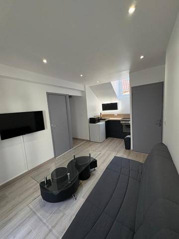 Gîte pour 4 personnes, avec terrasse dans Office De Tourisme De Millau