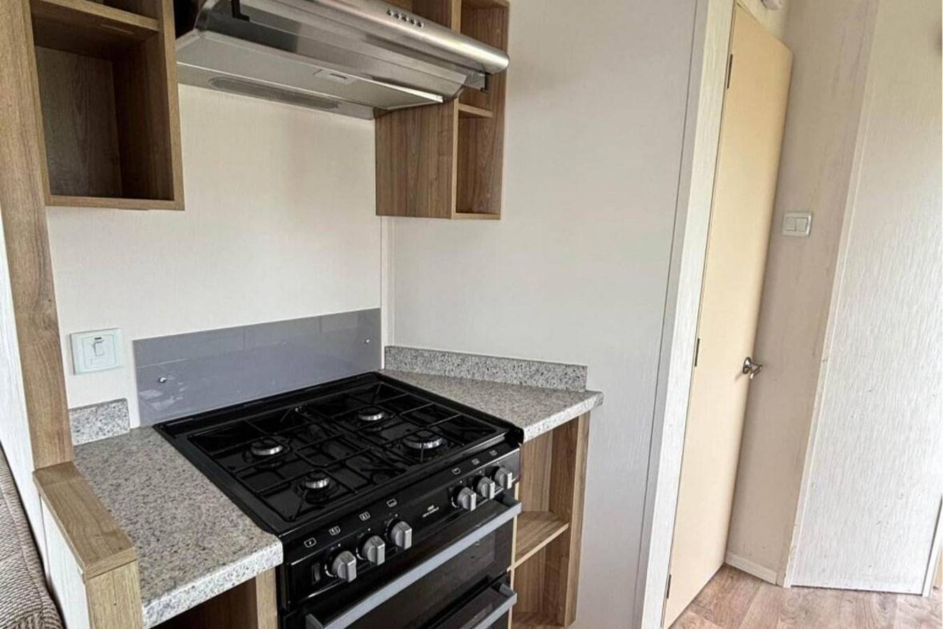 Seaside Caravan Sleeps 5 - Decking, Parking, Pets in Rhyl, Denbighshire