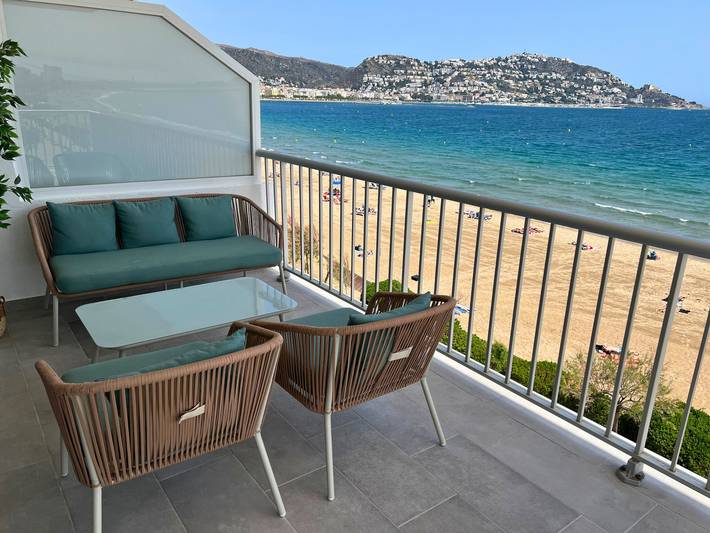 Entire apartment, Alexandra 29 in Santa Margarida, Roses