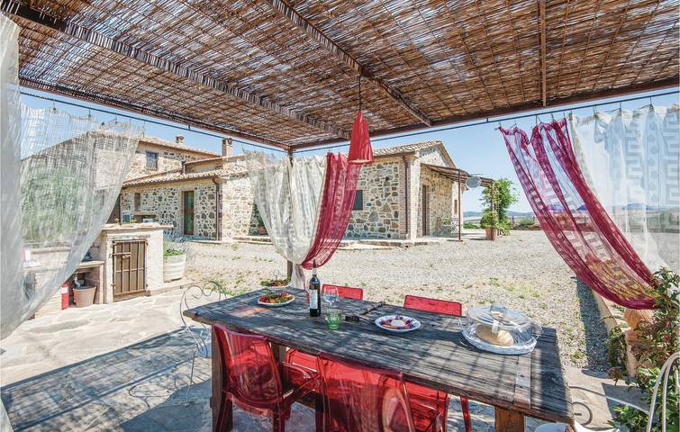 Casa vacanza per 7 persone a Castel del Piano