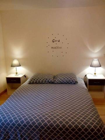 Gîte pour 3 personnes, avec vue à Mirecourt