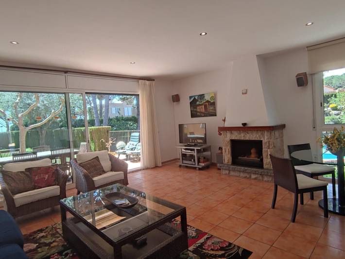 Villa pour 5 personnes, avec jardin ainsi que piscine et terrasse à Sant Feliu de Guíxols - 3