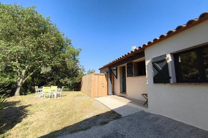 Location de vacances pour 2 personnes, avec jardin, animaux acceptés à Mirepeisset