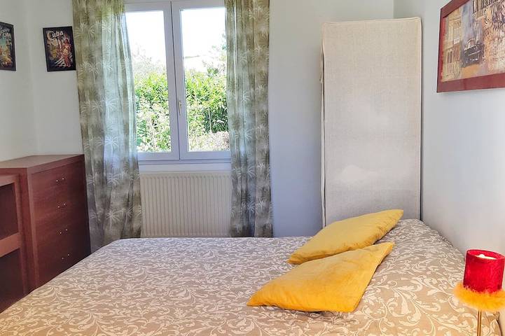 Location de vacances pour 4 personnes, avec jardin et terrasse à L'Houmeau - 4