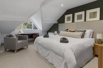 Apartment for 4 People in Exeter, Devon, Photo 1