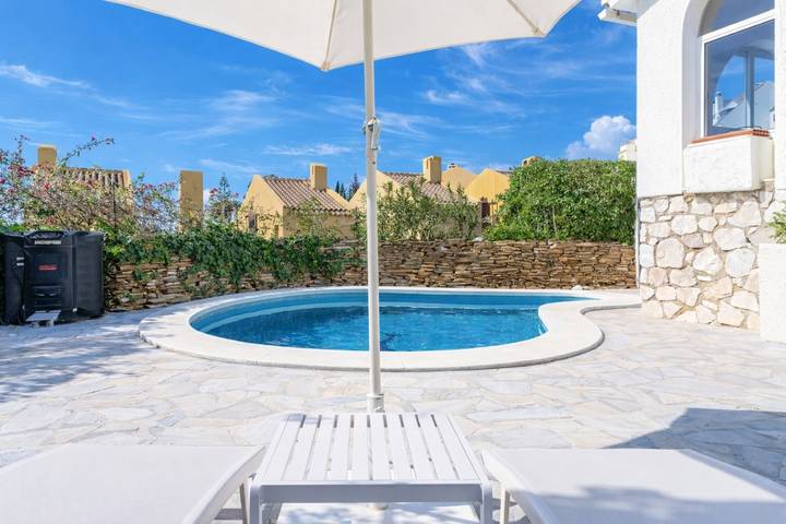 Villa pour 6 personnes, avec balcon et jardin à Fuengirola