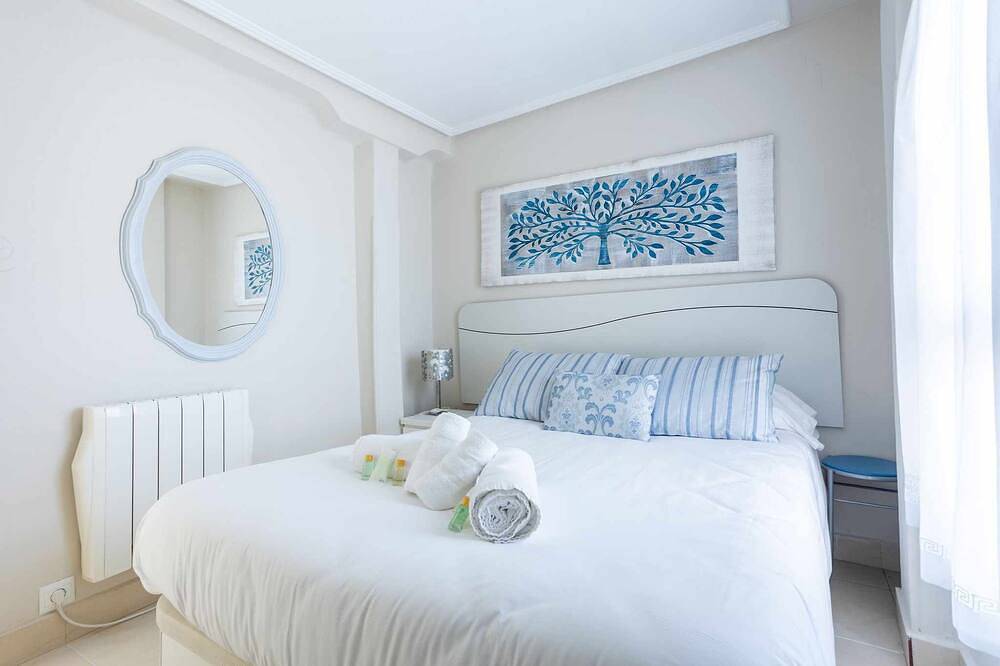 Entire apartment, Old Port, Apartamento con Vistas al Puerto in Bermeo, Urdaibai Biosphere Reserve
