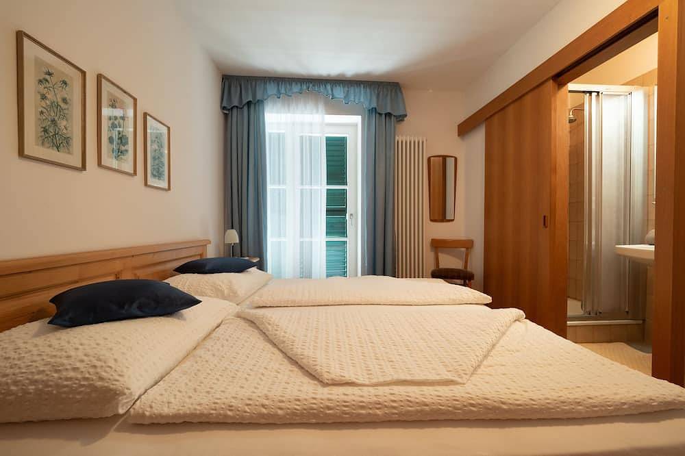 Ganze Wohnung, Haus Maderneid / Fewo Süden in St. Michael, Eppan an der Weinstraße