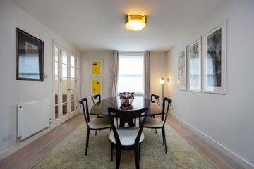 Vacation Rental for 6 Guests in Kensington and Chelsea, London, Picture 4