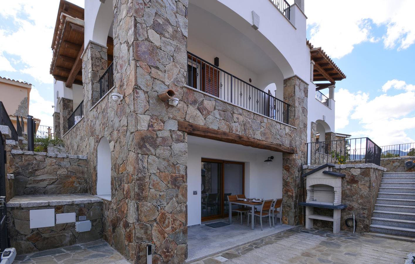 Appartamento intero, Accogliente appartamento Olia Speciosa con parcheggio e terrazza in Olia Speciosa, Cagliari e Dintorni
