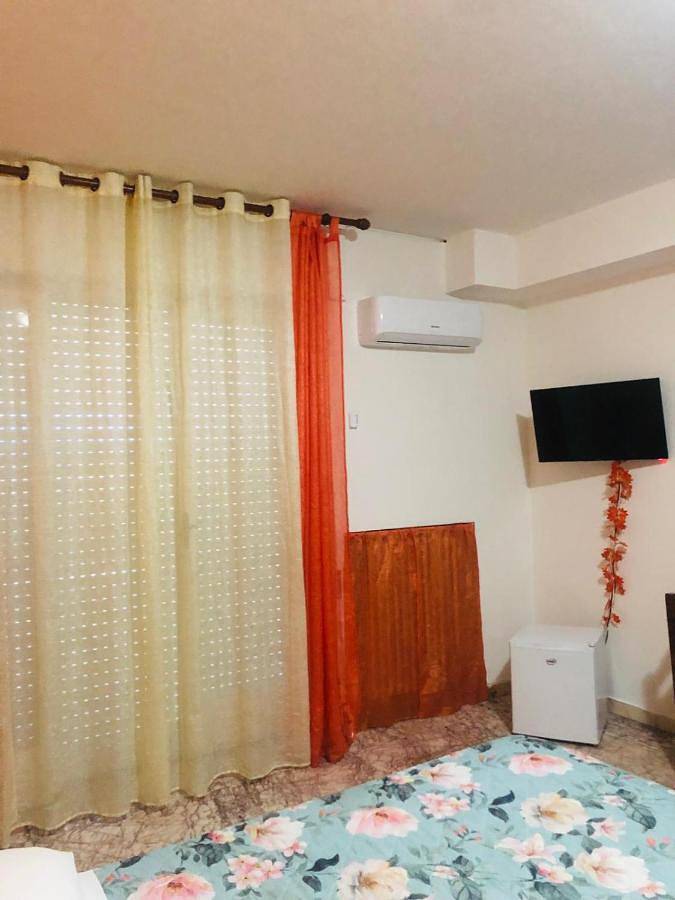 Maison d’hôte pour 2 personnes, avec terrasse, animaux acceptés à San Remo - 3