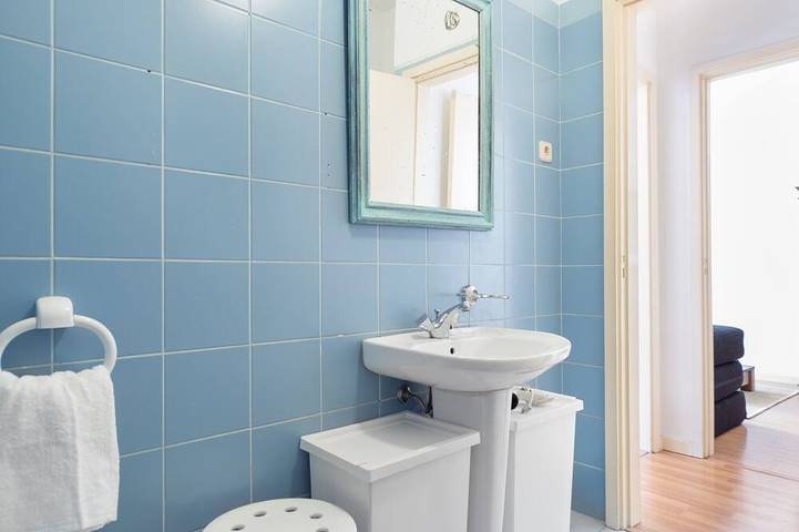 Appartamento intero, Historic gem in the heart of Ribeira, 2 minutes from Douro. in Sé (Porto), Distretto di Porto