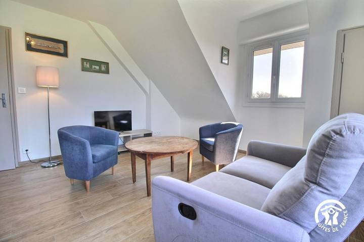 Gîte pour 4 personnes, avec Terrasse et Vue à Brech - 2