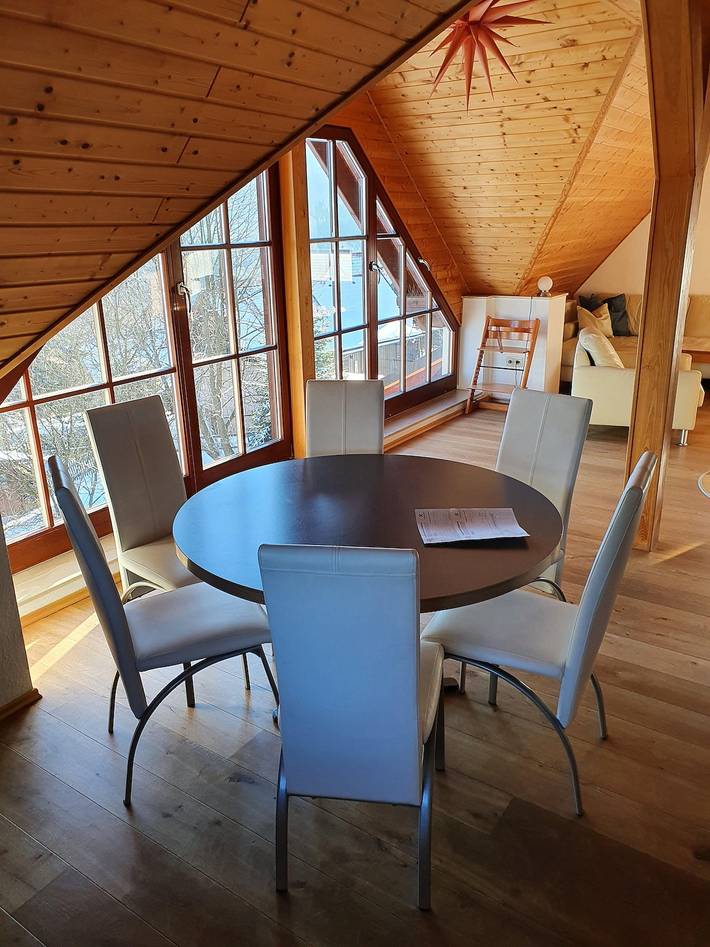 Ferienwohnung für 6 Personen, mit Whirlpool und Garten in Oberwiesenthal