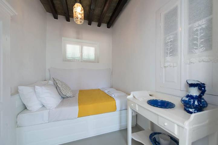 Gîte pour 5 personnes, avec jardin et balcon dans Apollonia - 4