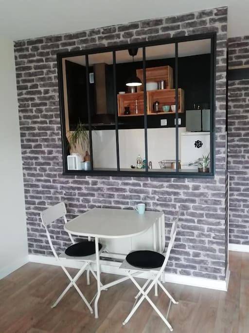 Appartement entier, Queen Studio in Joué-lès-Tours, Région de Tours