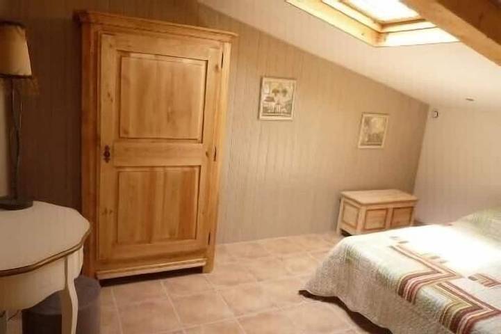 Location de vacances pour 13 personnes, avec jardin et terrasse, animaux acceptés dans Beaumontois en Périgord - 3