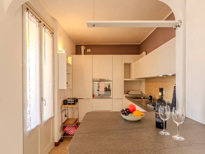 Gîte pour 4 personnes, avec vue sur le lac ainsi que balcon et jardin à Lierna - 4