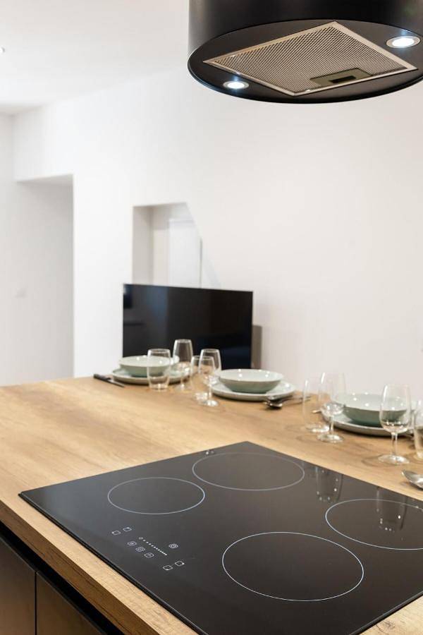 Appartement entier, One-Bedroom Apartment in Évian-les-Bains, Région de Thonon-les-Bains
