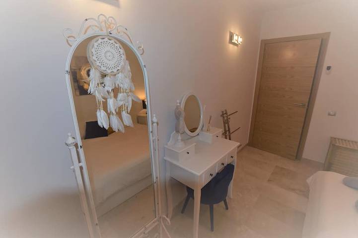 Appartement entier, Offre de lancement - Luxueux appartement avec 2 chambres, 2 salles de bain près de la plage in Puerto de Mogan, Mogán
