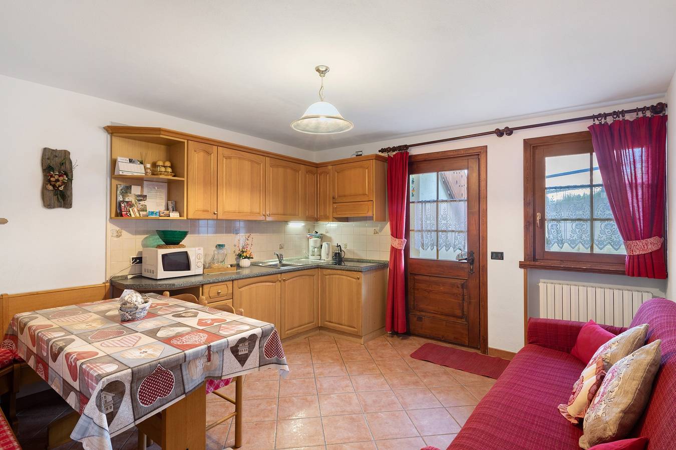 Appartamento intero, Appartamento 'Chalet Sever' con Wi-Fi in Livigno, Valtellina