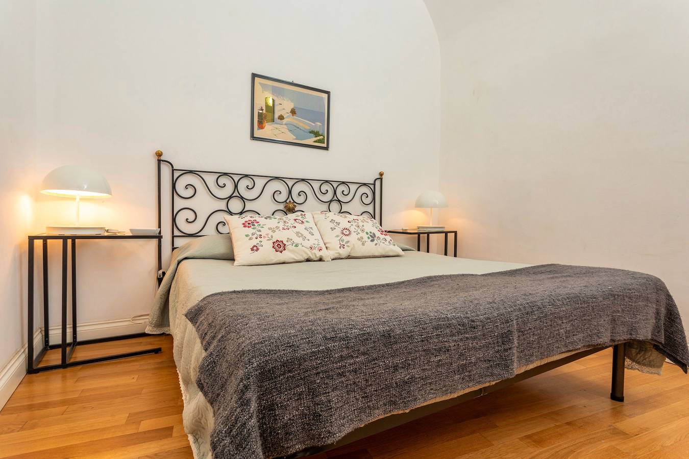 Apartamento entero, Apartamento 'Tancredi' con vistas a la montaña, Wi-Fi y aire acondicionado in Catania, Provincia de Catania