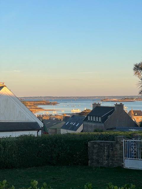 Le moulin de Pen Ar C'hastel in Île-de-Batz, Ceinture Dorée