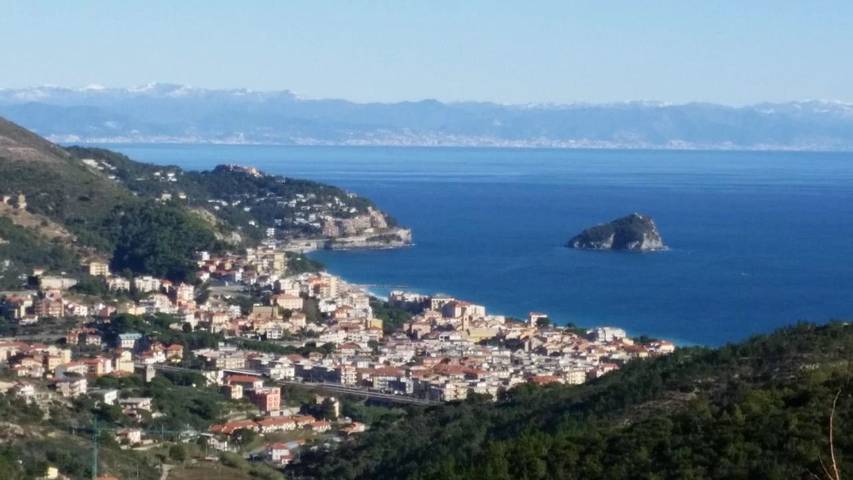 Casa de vacaciones para 6 personas, con jardín y vistas, Se admiten mascotas - 1