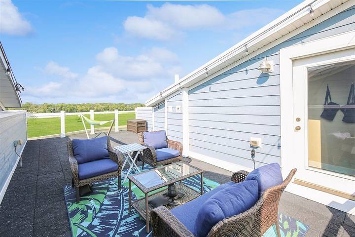 Vacation rental for 8 people, with balcony and pool in Ottawa (IL)