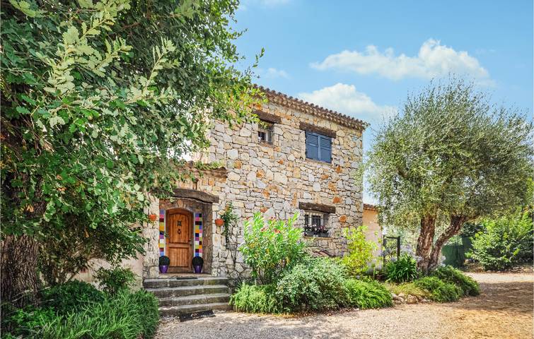 Ferienhaus für 6 Personen, mit Terrasse und Garten sowie Pool in Grasse