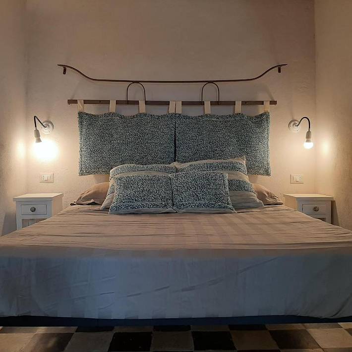 Location de vacances pour 2 personnes, avec vue ainsi que jardin et piscine, animaux acceptés à Sassari - 3