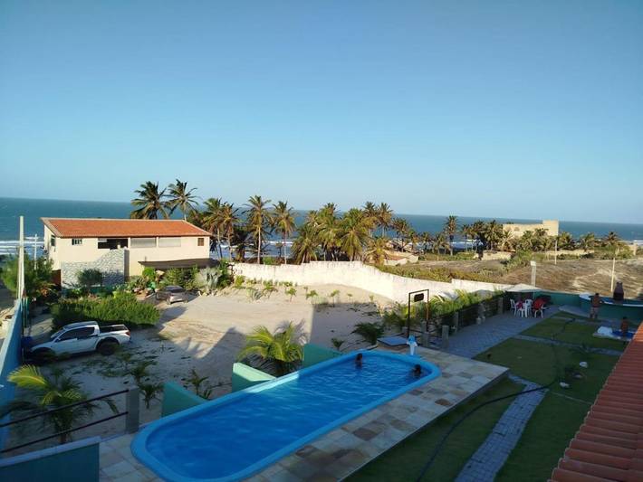 Pousadas para 4 pessoas, com piscina infantil e jardim e ainda vista and piscina, com animais de estimação em Beberibe