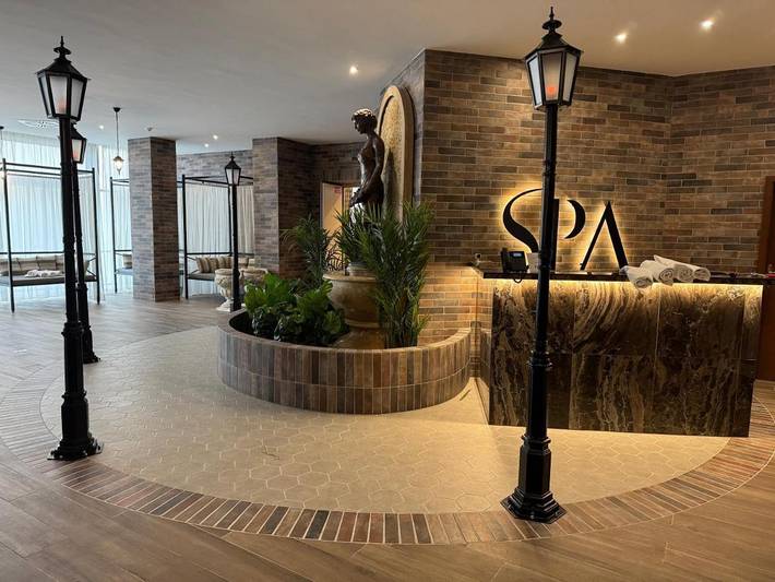 Hotel für 2 Personen, mit Sauna und Pool sowie Terrasse und Ausblick - 1