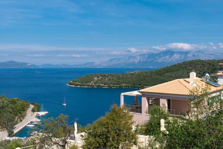 Διαμερίσματα διακοπών για 6 άτομα, με Ταράτσα και Πισίνα στο Σπαρτοχώρι