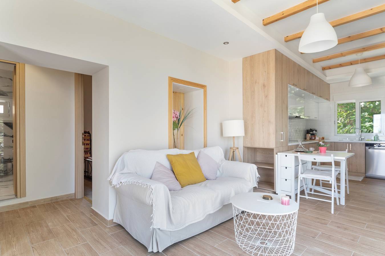 Apartment 'Ionian Home' with Balcony, Wi-Fi and Air Conditioning in Exanthia, Hellas