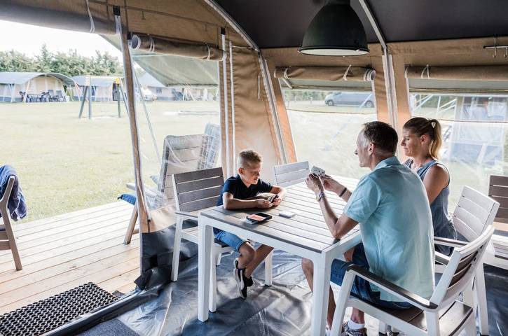 Villa pour 5 personnes, avec Jardin et Piscine dans Luxembourg