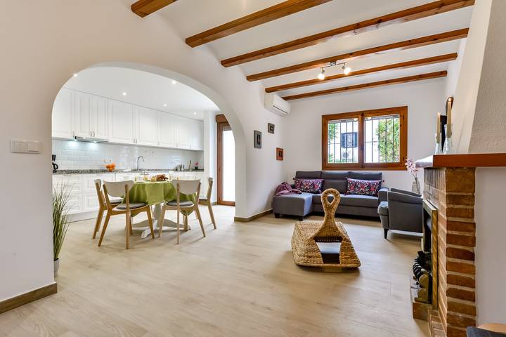 Bungalow für 6 Personen, mit Garten und Pool sowie Terrasse, mit Haustier an der Costa Blanca - 4