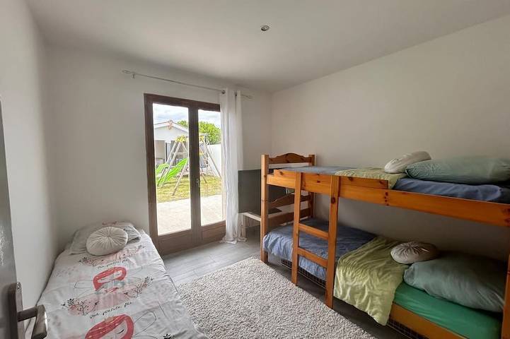 Location de vacances pour 9 personnes, avec piscine à Lesparre-Médoc - 2