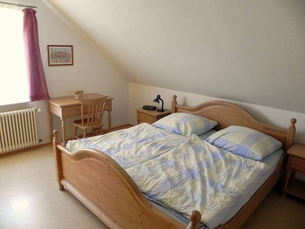Ganze Ferienwohnung, Nichtraucher-Ferienwohnung Thomas - Ferienwohnung, 103 qm, mit Balkon, 2 Schlafzimmer, max. 4 Personen in Daisendorf, Region Bodensee-Oberschwaben