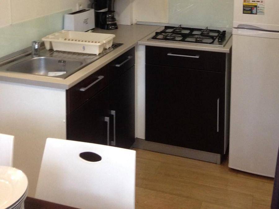 Flower Camping De la Plage - Mobile home 6 persons - Standard Eden 27m² 2 bedrooms + covered terrace 10m² - Tv in Saint-Cirq-Lapopie, Causses du Quercy Regional Nature Park