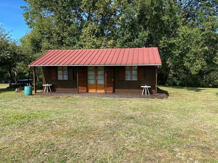 Chalet pour 3 personnes, avec Terrasse ainsi que Jardin et Vue