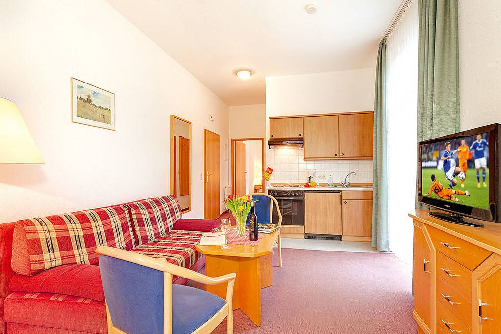 Appartement de vacances entier, Appartement de vacances pour 4 personnes avec jardin in Sellin, Région de Rügen