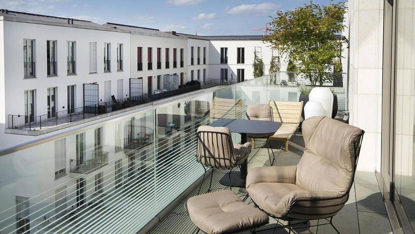 Apartmenthotel für 4 Personen, mit Garten und Ausblick sowie Balkon bei der Museumsinsel Berlin - 3